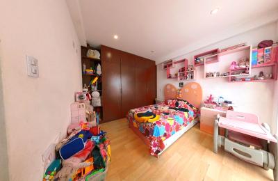 VENTA DE LINDO DEPARTAMENTO 2° PISO EN JACARANDAS, URB. SANTA VICTORIA